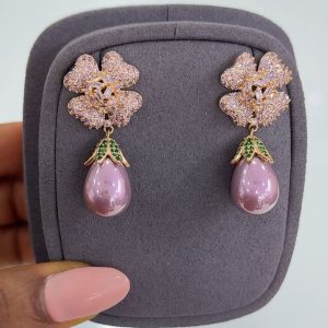 EARING