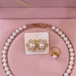ITALIAN PEARL SET